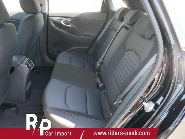 Hyundai i30 GO 1.0 T-GDi DCT*NAVI*PDC*KAMERA*LED*ACC*SHZ*TEMPOMAT*KLIMAAUTOMATIK 