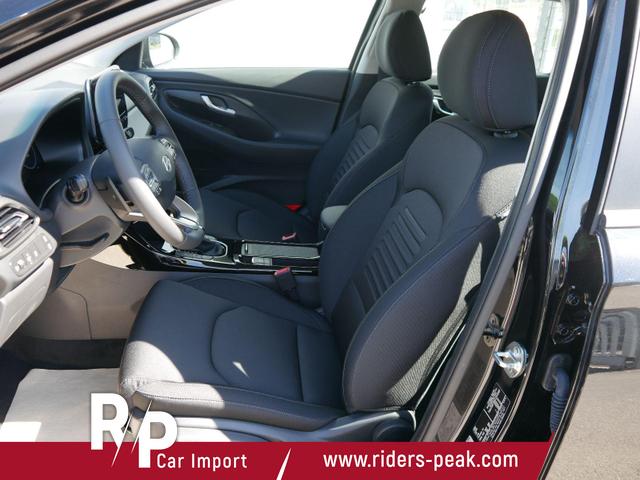 Hyundai i30 GO 1.0 T-GDi DCT*NAVI*PDC*KAMERA*LED*ACC*SHZ*TEMPOMAT*KLIMAAUTOMATIK 