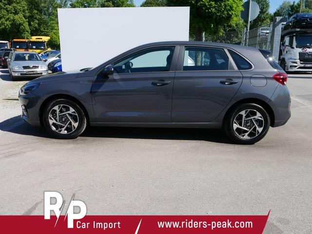 Hyundai i30 GO 1.0 T-GDi DCT*NAVI*PDC*KAMERA*LED*ACC*SHZ*TEMPOMAT*KLIMAAUTOMATIK 