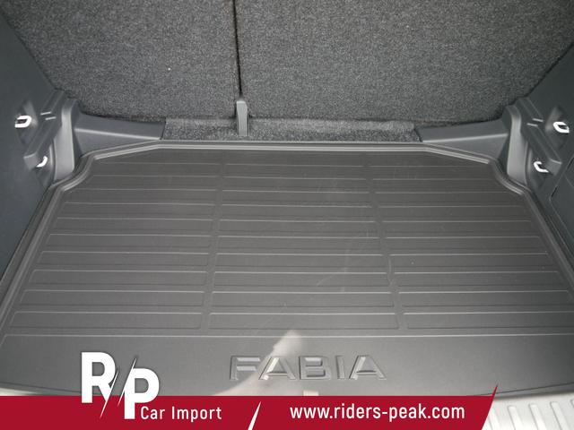 Skoda Fabia 130 Jahre 1,0 MPI*LED*PDC HI.*RFK*APP-CONNECT*SHZ*KESSY*KLIMA*DAB* 