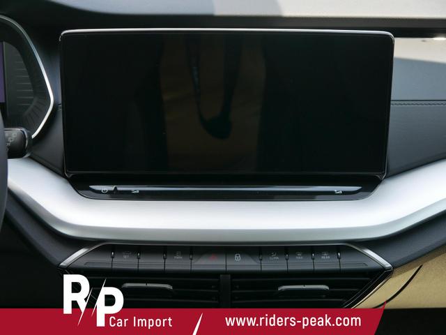Skoda Octavia Combi Selection 2.0 TDI DSG Selection*LED*PDC*KLIMA*SMARTLINK*SHZ*16 ZOLL*ISOFIX* 