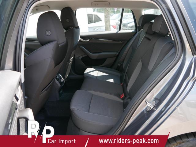 Skoda Octavia Combi Selection 2.0 TDI DSG Selection*PDC*LED*SHZ*NAVI*VIRTUALCOCKPIT*CARPLAY*KEYLESS-GO* 