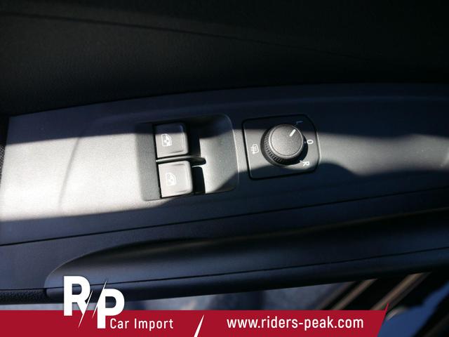 Skoda Fabia Selection 1.0 TSI *NAVI-ÜBER-SMARTLINK*LED*PDC-HI*SHZ*KLIMA*BLUETOOTH 