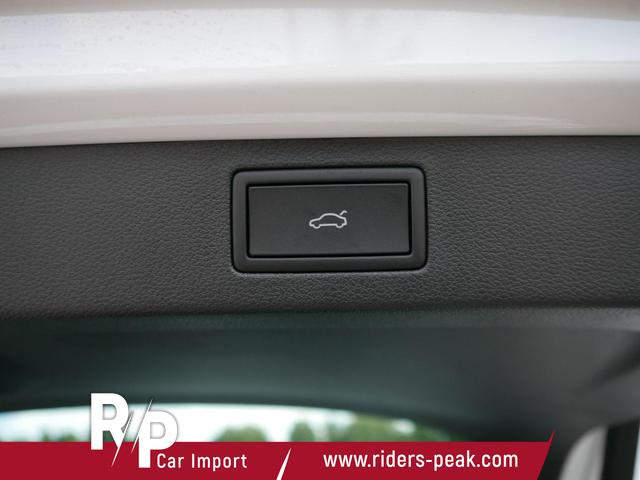 Skoda Kamiq 130 Jahre Premium 1,5 TSI DSG*KAMERA*PDC*SMARTLINK*AHK-SCHWENKBAR*LED*SHZ* 