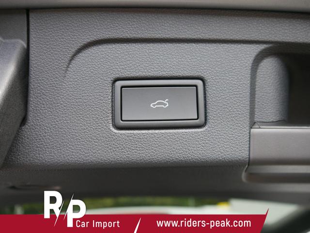 Volkswagen Touran Comfortline People 1.5 TSI DSG COMFORTLINE*ACC*LED*PDC*KAMERA*NAVI*SHZ* 7-SITZER 17-ZOLL 