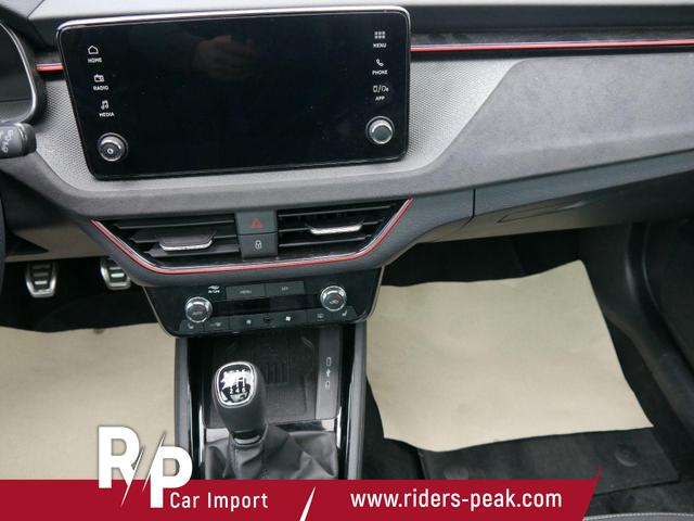 Skoda Kamiq Selection 1,5 TSI SELECTION*NAVI-ÜBER-SMARTLINK*PDC*KAMERA*LED*SHZ*TEMPOMAT 