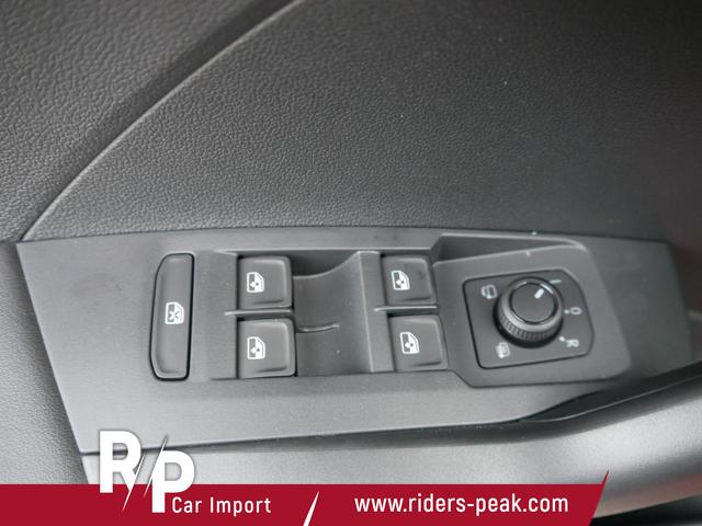 Volkswagen T-Cross LIFE 1.0 TSI DSG*FACELIFT*ACC*LED*SHZ*PDC*KAMERA*NAVI-ÜBER-SMARTLINK*17-ZOLL 