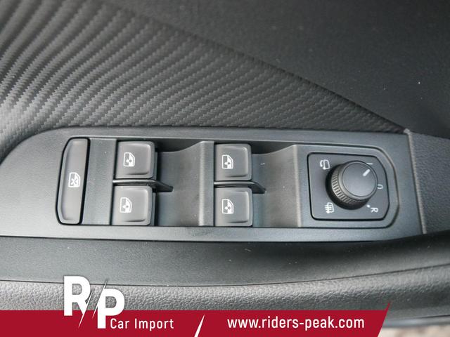 Skoda Kamiq Monte Carlo 1,5 TSI DSG*AHK-SCHWENKBAR*PDC*MATRIX-LED*KAMERA*SHZ*17-ZOLL 