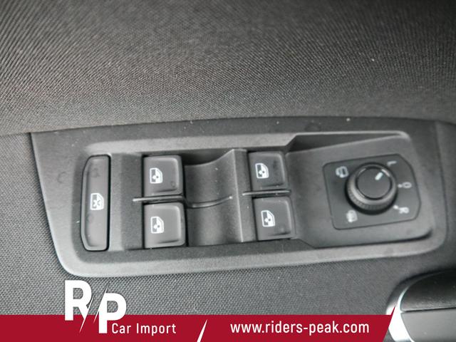 Volkswagen Touran 1.5 TSI COMFORTLINE *7-SITZER*TEMPOMAT*KAMERA*ACC*WINTERPAKET*KEYLESS-GO* 