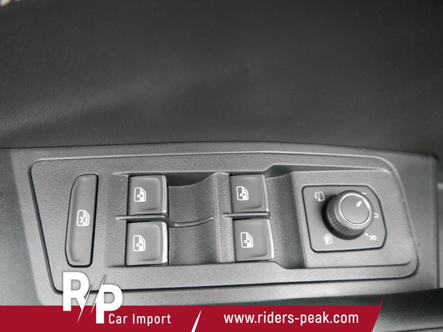 Volkswagen T-Roc Style 1,5 TSI DSG *ACC*NAVI*PDC*AHK*LED*KAMERA*TEMPOMAT*19-ZOLL 