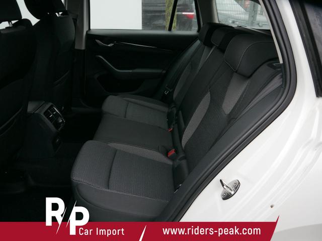 Skoda Octavia Combi Selection 2.0 TDI DSG Selection*PDC*LED*SHZ*TEMPOMAT*SMARTLINK*AHK-SCHWENKBAR 