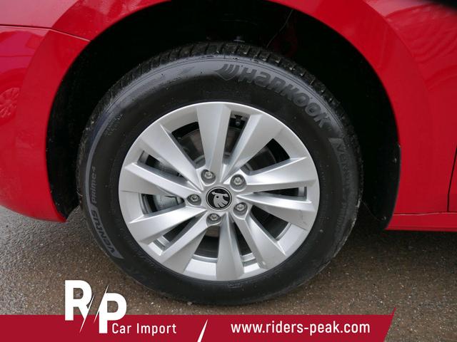 Skoda Octavia Combi Selection 2.0 TDI DSG Selection*ACC*NAVI*PDC*LED*SHZ*AHK-SCHWENKBAR*TEMPOMAT 