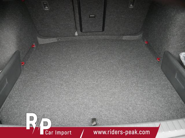 Skoda Octavia Combi Selection 2.0 TDI DSG Selection*ACC*NAVI*PDC*LED*SHZ*AHK-SCHWENKBAR*TEMPOMAT 