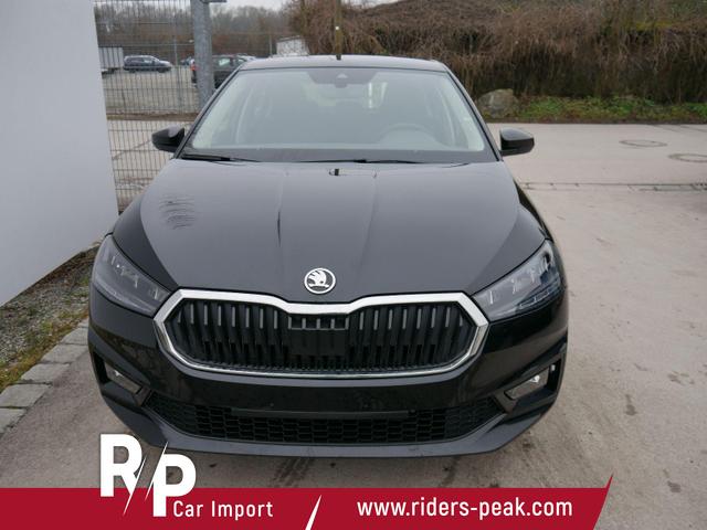 Skoda Fabia Selection 1.0 TSI *PDC-HI*LED*SHZ*NAVI-&Uuml;BER-SMARTLINK*KLIMA*BLUETOOTH 