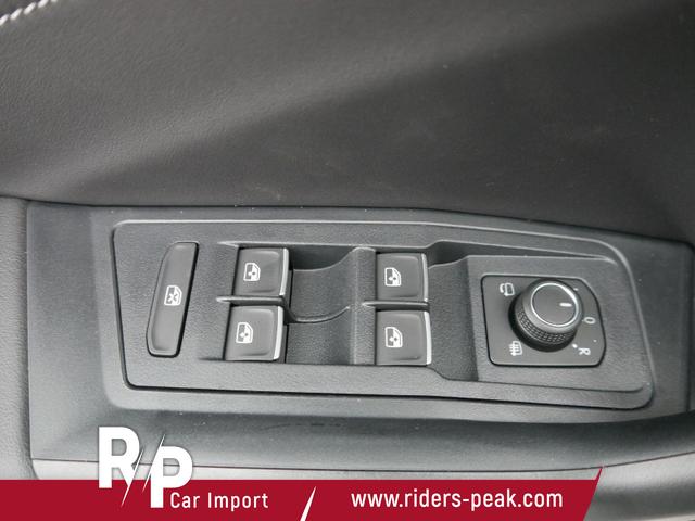 Volkswagen T-Roc Style 1,5 TSI DSG*AHK*ACC*MATRIX-LED*SHZ*PDC*KAMERA*TEMPOMAT*19-ZOLL 