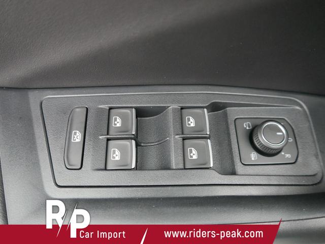 Volkswagen T-Roc Style 1,5 TSI DSG*AHK*ACC*MATRIX-LED*SHZ*PDC*KAMERA*TEMPOMAT*19-ZOLL 