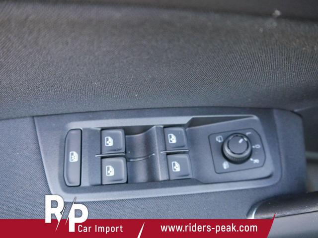 Volkswagen Touran Comfortline 1.5 TSI DSG COMFORTLINE*NAVI*ACC*PDC*LED*SHZ*KAMERA*7-SITZER*17-ZOLL 