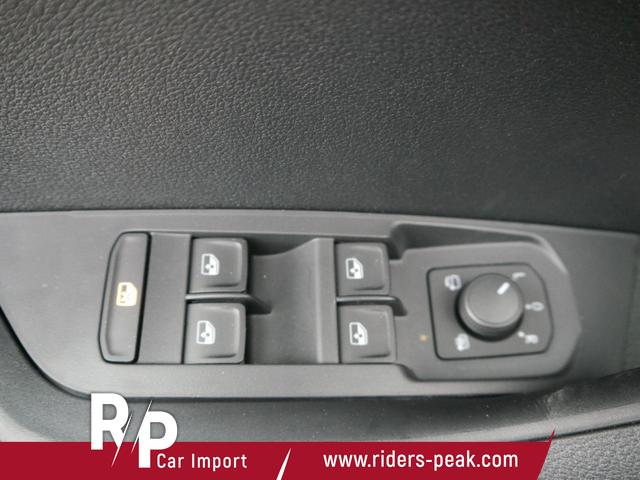 Skoda Karoq Selection 1.5 TSI DSG DSG*AHK-SCHWENKBAR*SMARTLINK*TEMPOMAT*PDC-HINTEN*LENKRADHEIZUNG* 