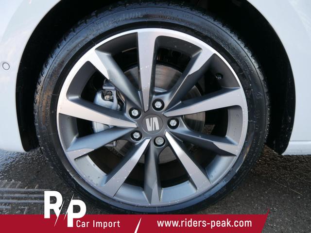 Seat Leon Sportstourer FR 1.5 eTSI Kombi DSG*AHK-SCHWENKBAR*NAVI*TEMPOMAT*3-ZONE KILMAAUTOMATIK 
