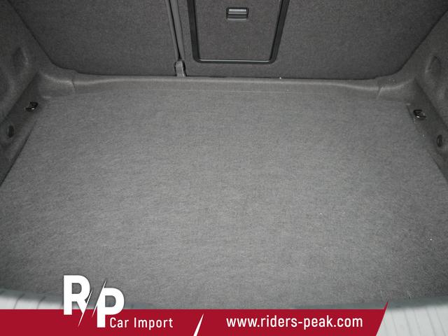 Seat Leon FR 2.0 TDI DSG*RFK*NAVI*TEMPOMAT*TRAVEL ASSIST* FULL LINK* KEYLESS-GO* 