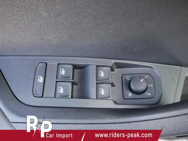 Skoda Karoq Sportline 2.0 TDI 4x4 DSG*AHK-SCHWENKBAR*ACC*PDC-HI*LED*SHZ*TEMPOMAT*KLIMA 