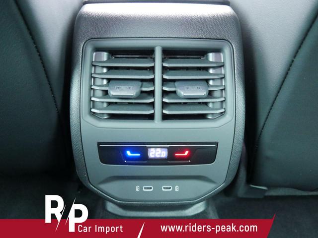 Seat Leon FR 2.0 TDI DSG*RFK*NAVI*TEMPOMAT*TRAVEL ASSIST* FULL LINK* KEYLESS-GO* 