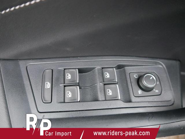 Volkswagen T-Roc Style Black 1,5 TSI DSG *ACC*NAVI*PDC*AHK*LED*KAMERA*TEMPOMAT*19-ZOLL 