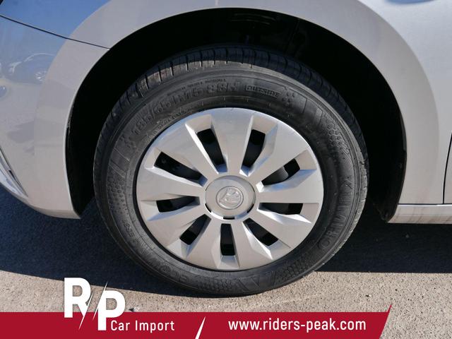 Skoda Fabia Selection 1.0 TSI*PDC-HINTEN*SMARTLINK*KEYLESS-GO*LED*BLUETOOTH*WINTERPAKET* 