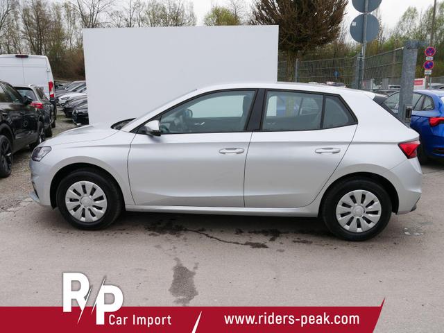 Skoda Fabia Selection 1.0 TSI *LED*PDC-HI*SMARTLINK*SHZ*BLUETOOTH*FRONT-ASSIST 