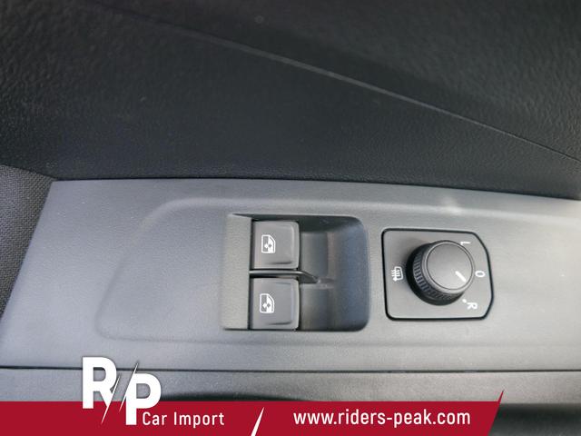 Skoda Fabia Selection 1.0 TSI DSG*NAVI-&Uuml;BER-SMARTLINK*LED*PDC-HI*SHZ*DAB*KLIMA 