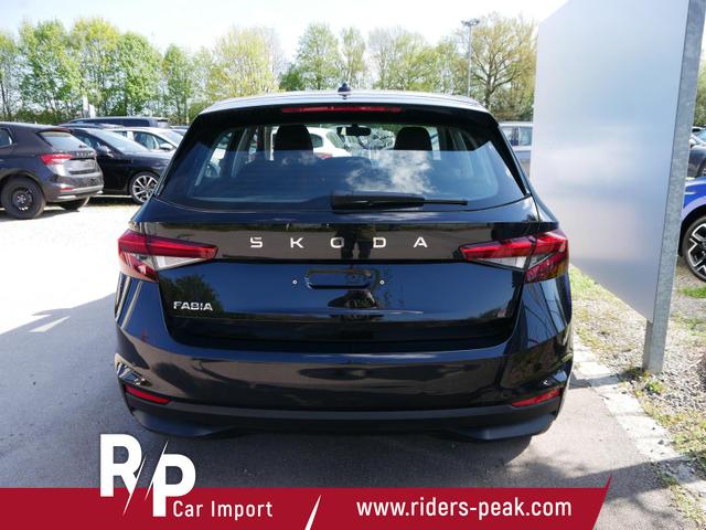 Skoda Fabia Selection 1.0 TSI *LED*PDC-HI*SMARTLINK*SHZ*BLUETOOTH*FRONT-ASSIST 
