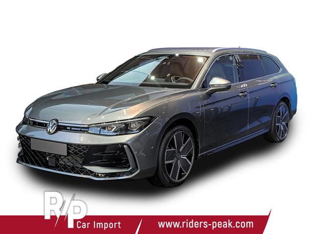 Volkswagen Passat Variant - R-Line 4WD+BLACK+PANO+AHK+DCC+MATRIX+HARMAN