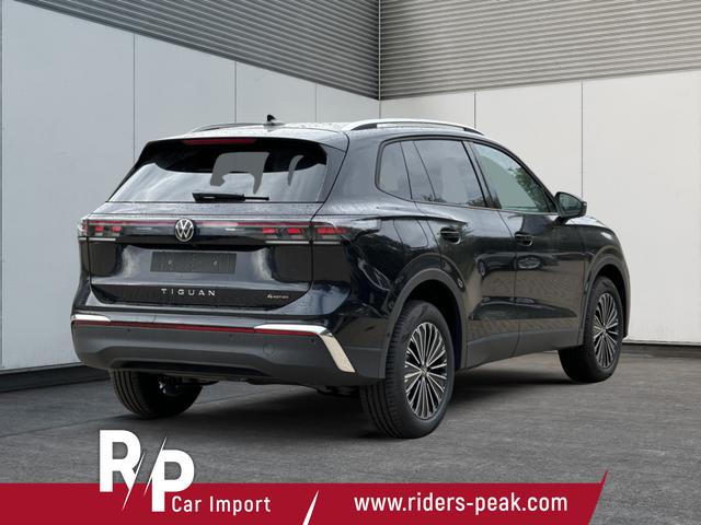 Volkswagen / Tiguan / Schwarz / / / DSG+4Motion+KAMERA+18ALU+DCC+LED