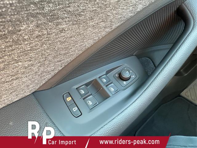 Skoda / Superb Combi / / / / DSG+MATRIX+NAVI+EL. HECKKL.+SHZ V+H