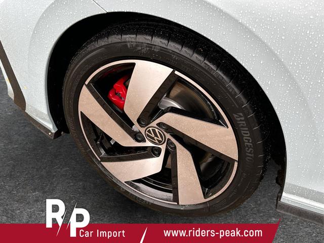 Volkswagen / Golf / / / / , Beispielbilder, ggf. teilweise mit Sonderausstattung