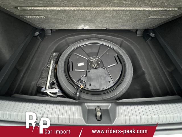 Volkswagen / Golf / / / / , Beispielbilder, ggf. teilweise mit Sonderausstattung