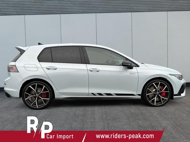Volkswagen / Golf / / / / , Beispielbilder, ggf. teilweise mit Sonderausstattung