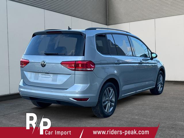 Volkswagen / Touran / / / / 1.5 TSI DSG / 7 Sitze+NAVI+IQ.LIGHT