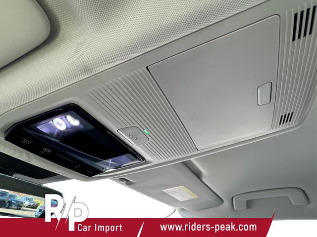 Volkswagen / Tiguan / Schwarz / / / DSG+NAVI+KAMERA+ACC+SHZ+LED+18'' ALU