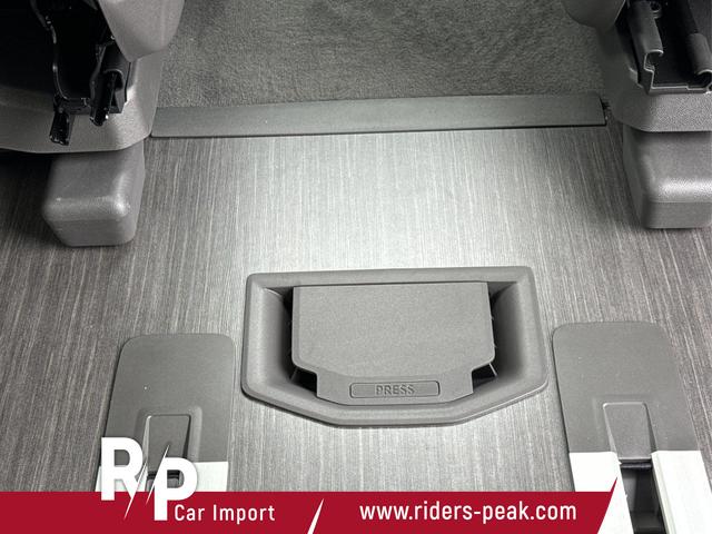 Volkswagen / T7 California / / / / AHK+ MARKISE+ GJR+ NAVI+ KAMERA+ MATRIX-LED