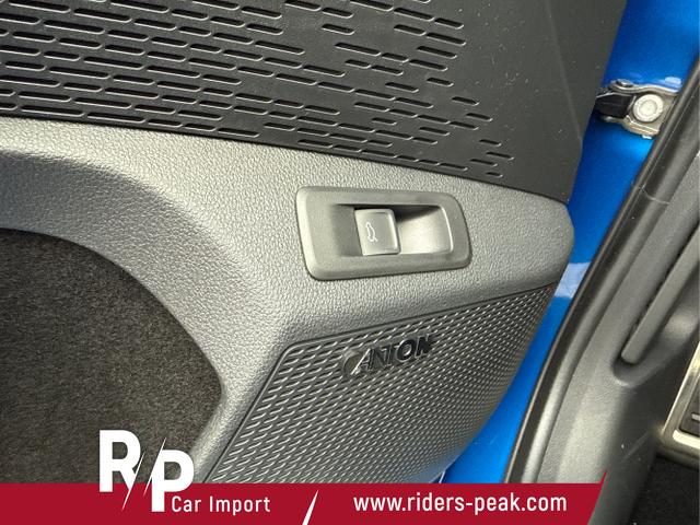 Skoda / Octavia Combi / Blau / / / PANO+NAVI+MATRIX+CANTON+19 LM+KAMERA