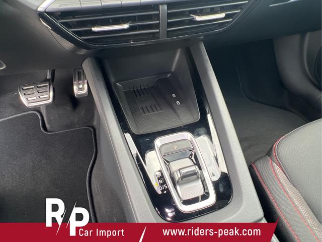 Skoda / Octavia Combi / Blau / / / PANO+NAVI+MATRIX+CANTON+19 LM+KAMERA