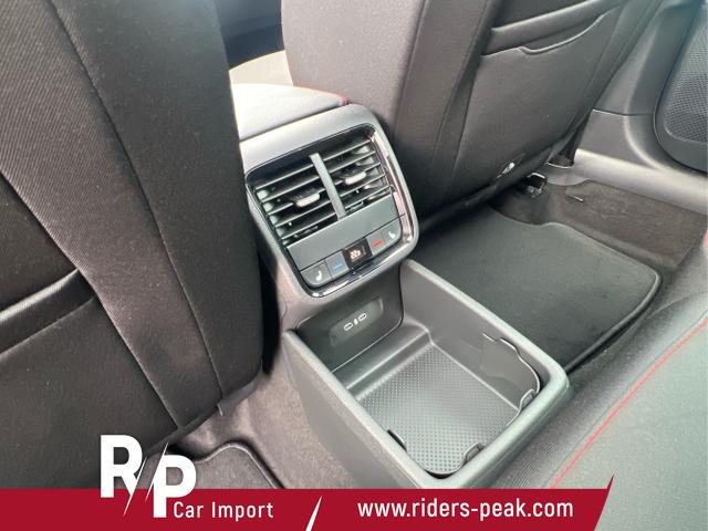 Skoda / Octavia Combi / Blau / / / PANO+NAVI+MATRIX+CANTON+19 LM+KAMERA