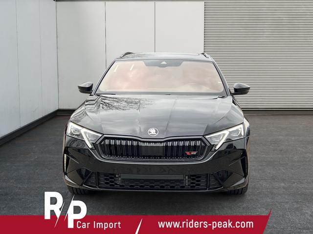 Skoda / Octavia Combi / Schwarz / / / PANO+NAVI+MATRIX+CANTON+19 LM+KAMERA