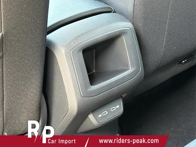 Volkswagen / T-Cross / / / / NAVI+IQ.LIGHT MATRIX+ACC+KAMERA+18'' ALU