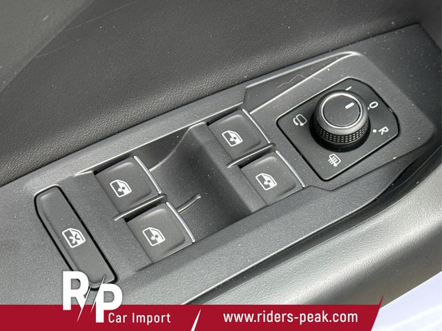 Volkswagen / T-Cross / / / / NAVI+IQ.LIGHT MATRIX+ACC+KAMERA+18'' ALU