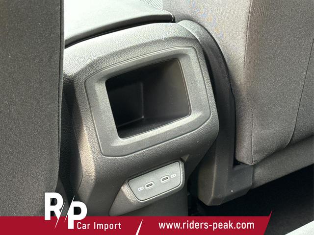 Volkswagen / T-Cross / / / / NAVI+IQ.LIGHT MATRIX+ACC+KAMERA+18'' ALU