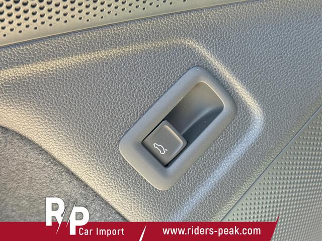 Volkswagen / Passat Variant / Grau / / / Angebot für Fehlmann GmbH