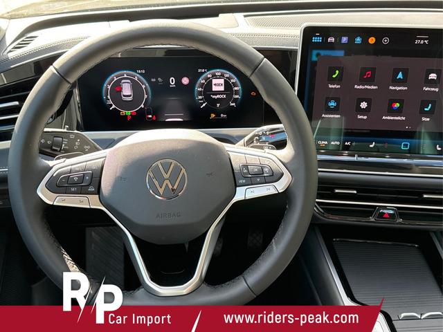 Volkswagen / Passat Variant / Schwarz / / / DSG+AHK+NAVI+MATRIX+MASSAGE+ACC+KAMERA