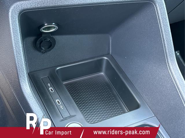 Volkswagen / Caddy / / / / LANE ASSIST+CAM+SHZ+KLIMA+GJR+GRA